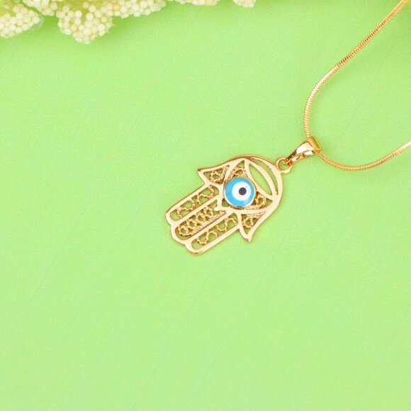 "Rose Gold Hamsa Hand Pendant with Blue Evil Eye and Filigree Design, XPPT1483 - Picture 3 of 12
